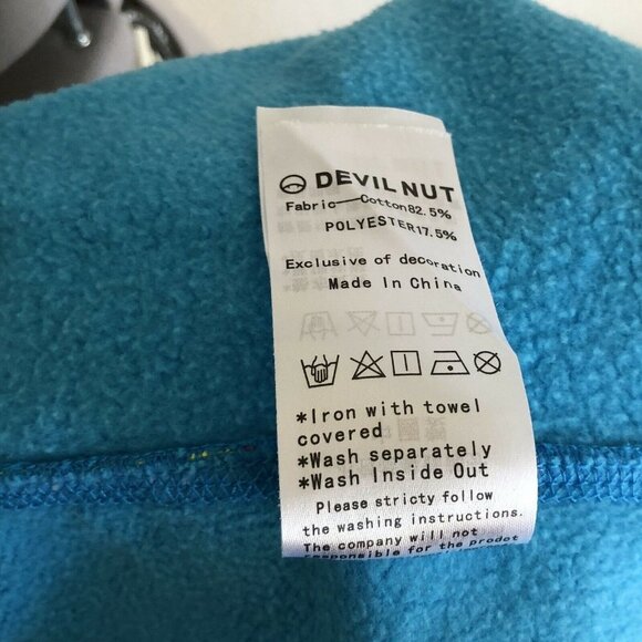 DEVIL NUT Under the Red Flag Hoodie Zip Sweater - Picture 10 of 12